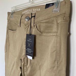 American Eagle Khaki Jeggings